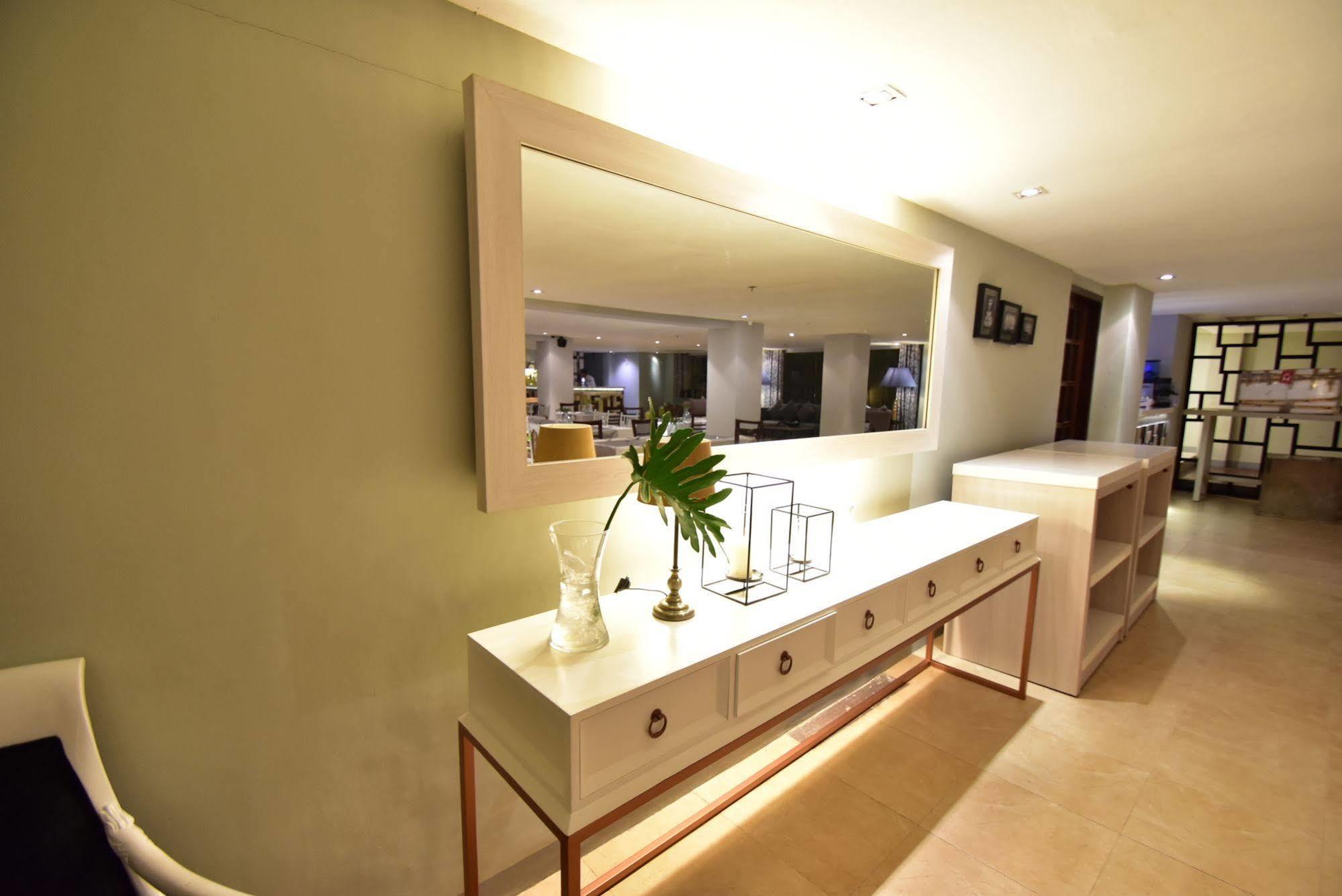 Almont City Hotel Butuan City Exterior foto